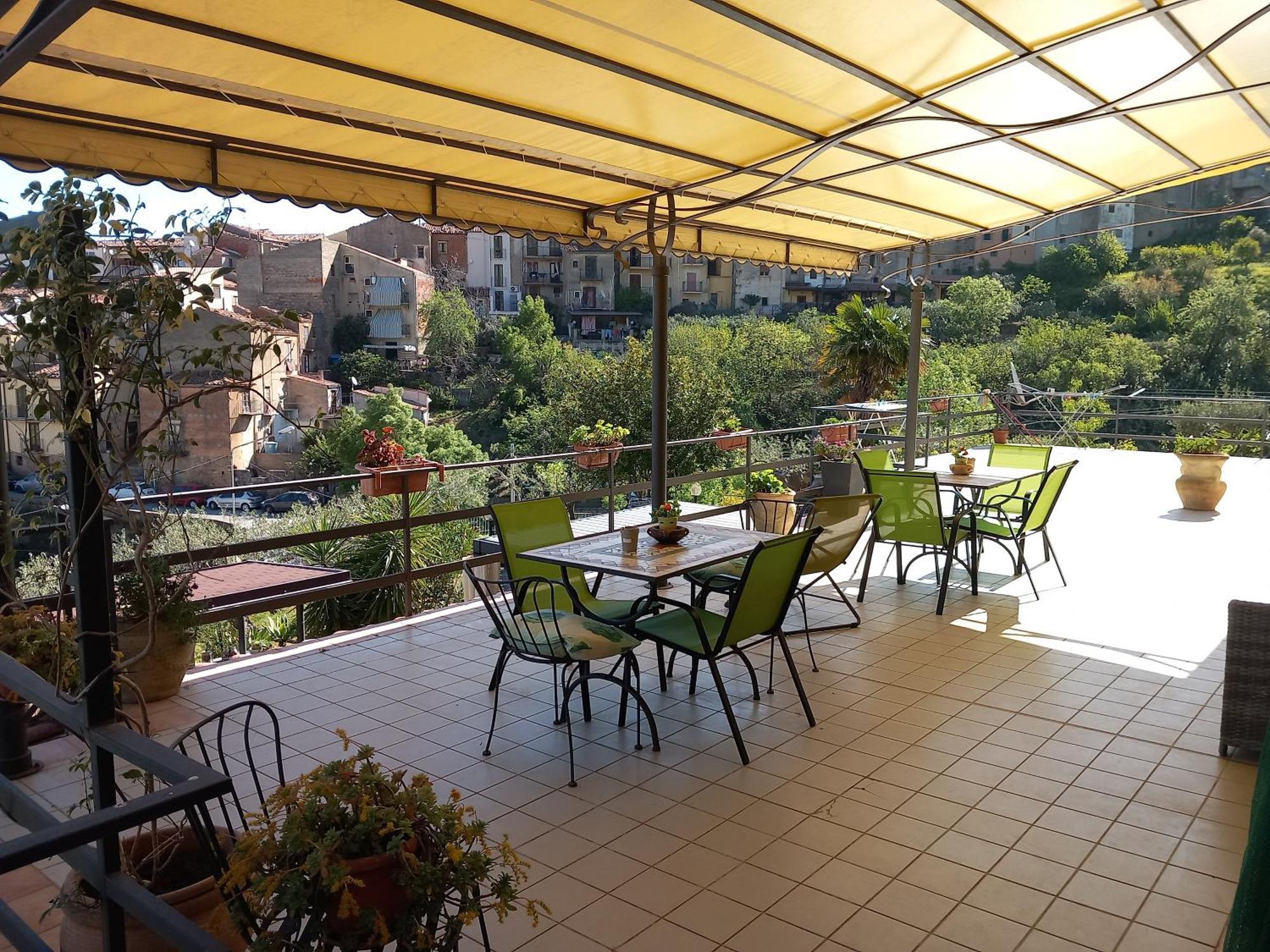 B&B Villa Letizia Castelbuono  Eksteriør billede